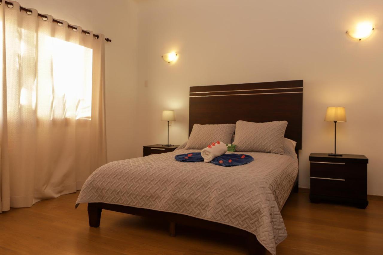Sybaris Suites & Residences 후안돌리오 외부 사진
