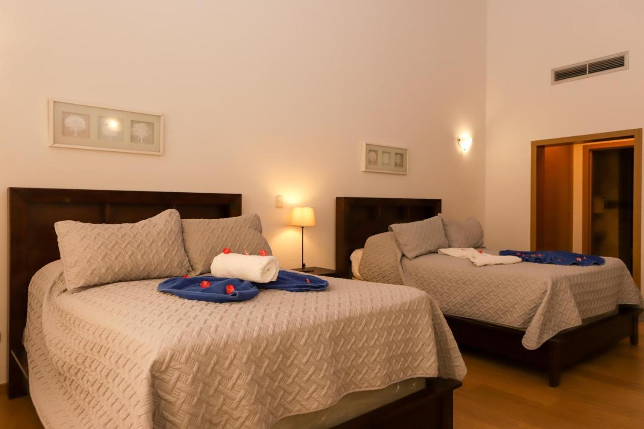 Sybaris Suites & Residences 후안돌리오 외부 사진